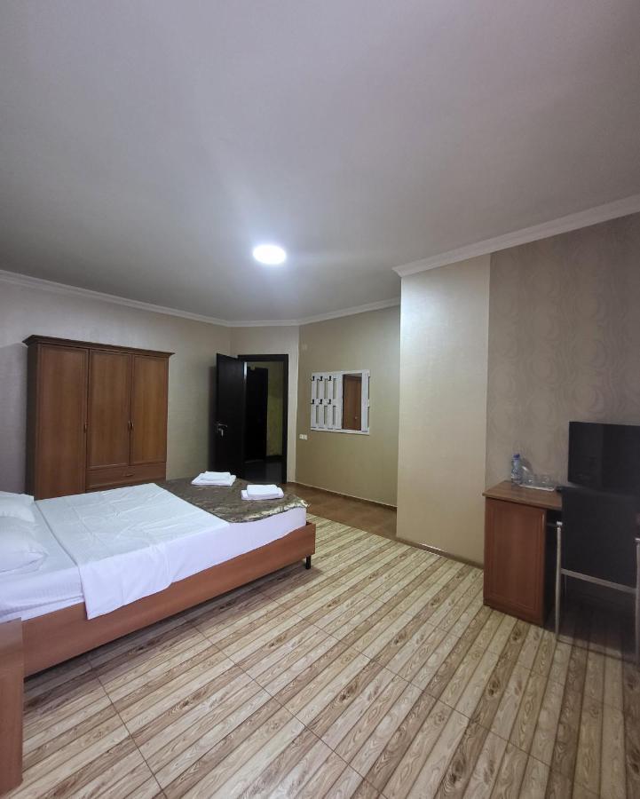 Hotel Elio Батуми Экстерьер фото