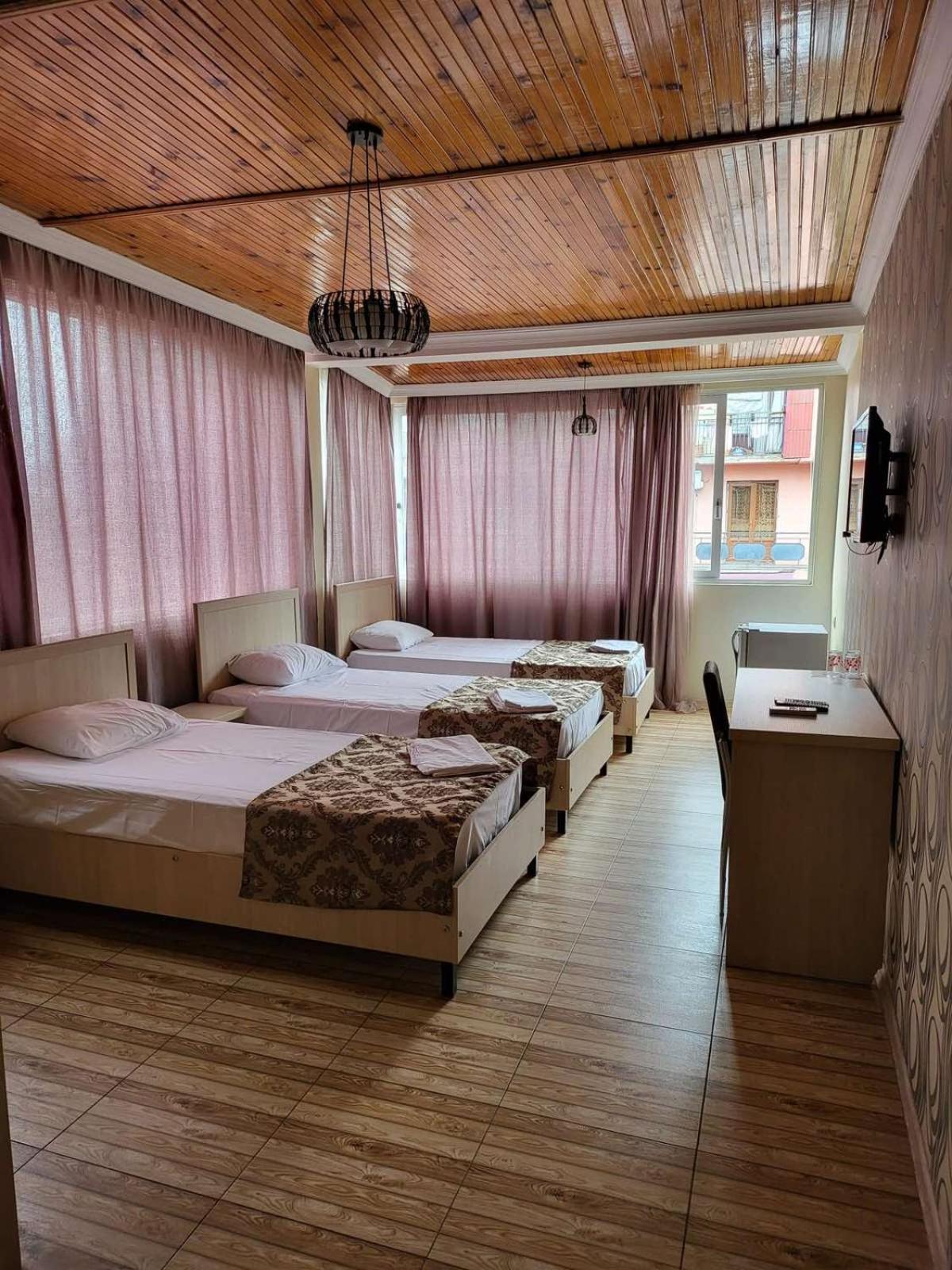 Hotel Elio Батуми Экстерьер фото