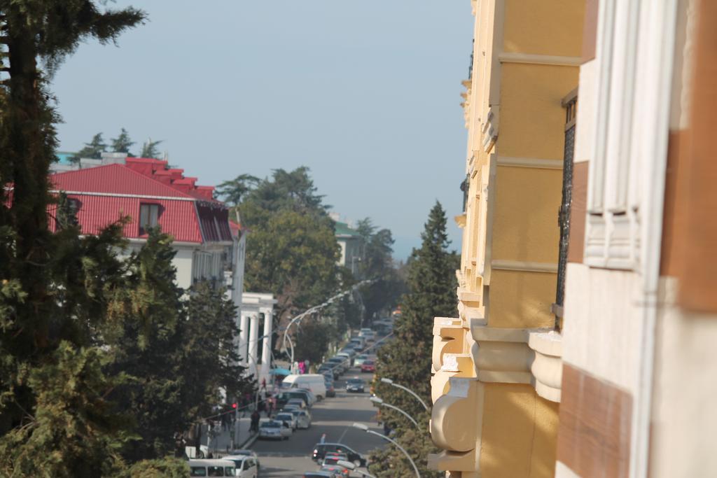 Hotel Elio Батуми Экстерьер фото