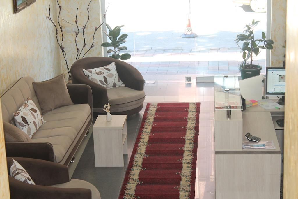 Hotel Elio Батуми Экстерьер фото